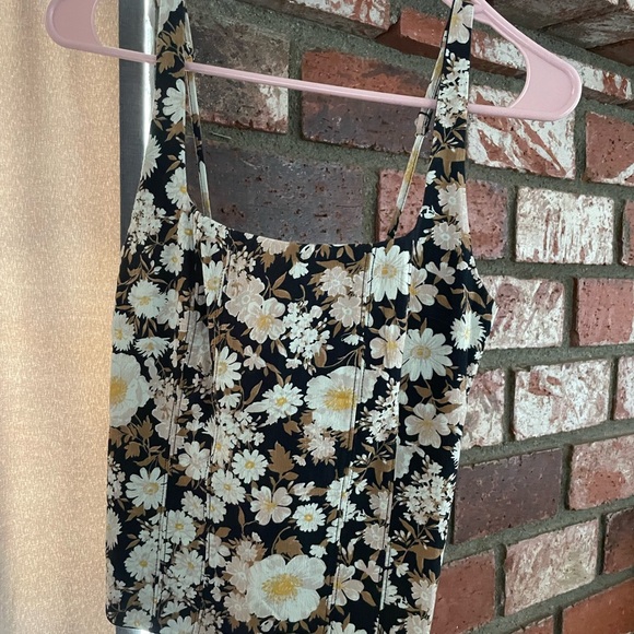 Abercrombie & Fitch Tops - Floral Black and White Women's corset Top